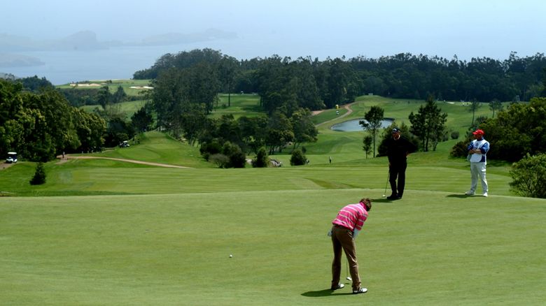 Golfplatz Santo da Serra